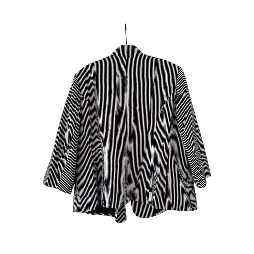 Chaps Womens 18W Black White Striped Cotton Blazer Jacket Plus Size Button - Picture 9 of 13